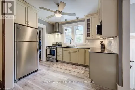 90 Brock Street Kitchener ON N2M 1X3
