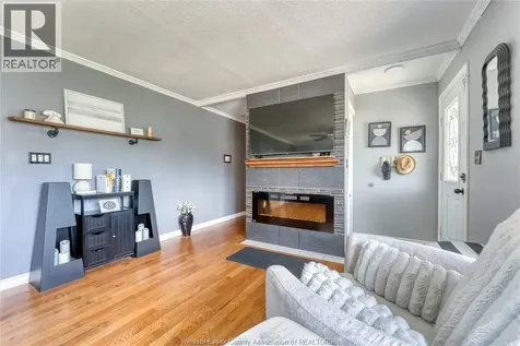 317 Parkside Drive Mcgregor ON N0R 1J0