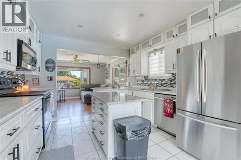 317 Parkside Drive Mcgregor ON N0R 1J0