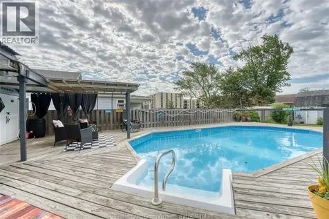 317 Parkside Drive Mcgregor ON N0R 1J0