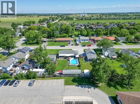 317 Parkside Drive Mcgregor ON N0R 1J0