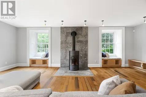 3856 Loggers Way Ottawa ON K0A 2H0