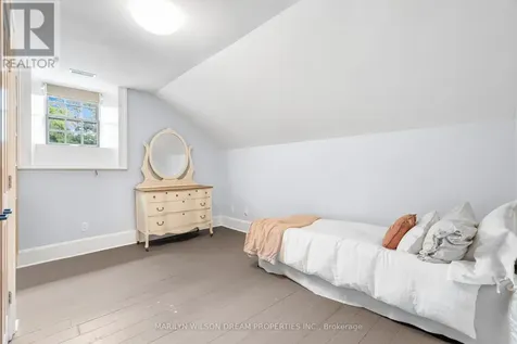 3856 Loggers Way Ottawa ON K0A 2H0
