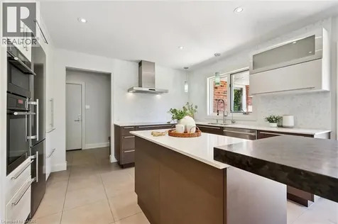 22 Lyle Place Guelph ON N1L 1A8