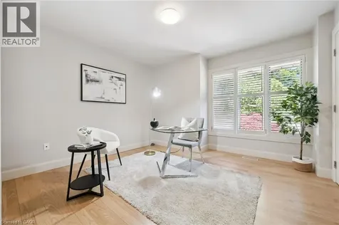 22 Lyle Place Guelph ON N1L 1A8