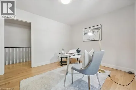 22 Lyle Place Guelph ON N1L 1A8