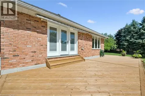 22 Lyle Place Guelph ON N1L 1A8