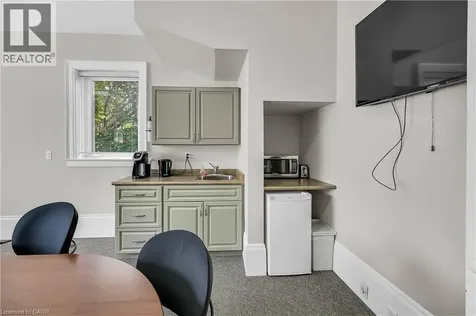 235 Queen Street South Hamilton ON L8P 3T1