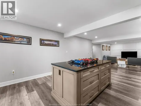1609 Harrison Street Lasalle ON N9H 0L7