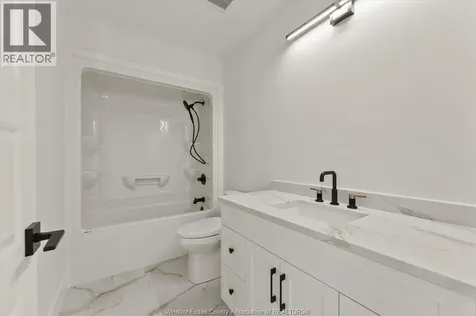 5221 Rafael Street Tecumseh ON N0R 1K0