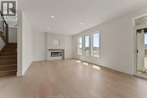 5221 Rafael Street Tecumseh ON N0R 1K0