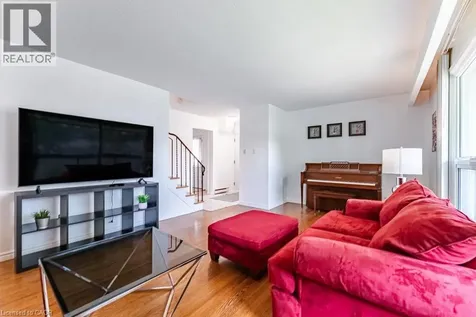 4042 Longmoor Drive Burlington ON L7L 1X2