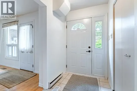 4042 Longmoor Drive Burlington ON L7L 1X2