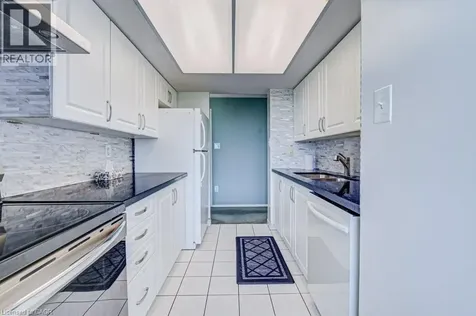 5 Rowntree Road Toronto ON M9V 5G9