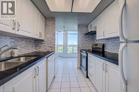 5 Rowntree Road Toronto ON M9V 5G9
