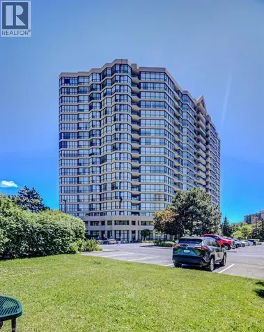 5 Rowntree Road Toronto ON M9V 5G9