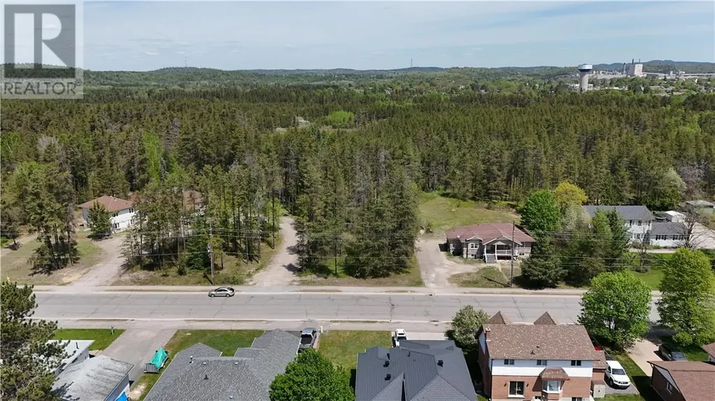693 Mead Boulevard Espanola ON P5E 1L7