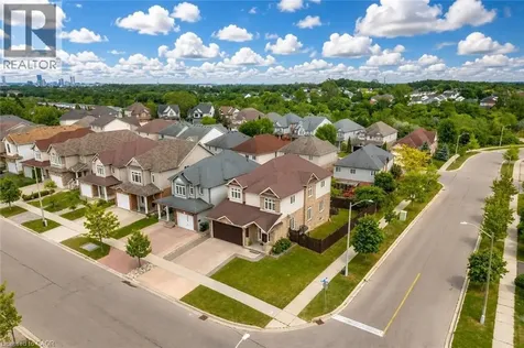 1263 Countrystone Drive Kitchener ON N2N 3S4
