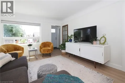 784 Elizabeth Street Kitchener ON N2H 6H5