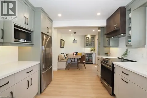 784 Elizabeth Street Kitchener ON N2H 6H5