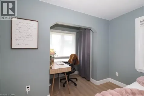 784 Elizabeth Street Kitchener ON N2H 6H5