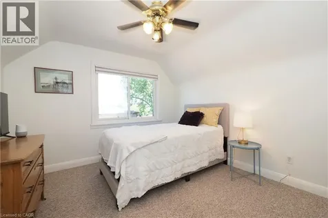 784 Elizabeth Street Kitchener ON N2H 6H5