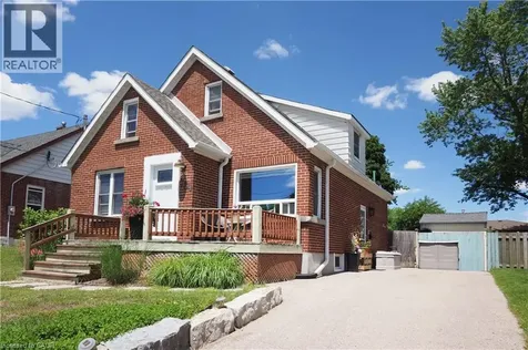 784 Elizabeth Street Kitchener ON N2H 6H5