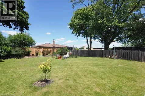 784 Elizabeth Street Kitchener ON N2H 6H5