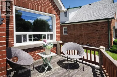 784 Elizabeth Street Kitchener ON N2H 6H5