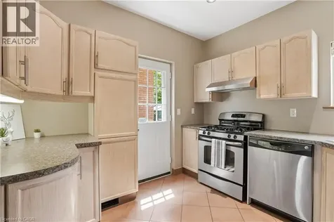 19 Huntley Street Hamilton ON L8L 5X8
