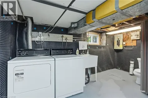 19 Huntley Street Hamilton ON L8L 5X8