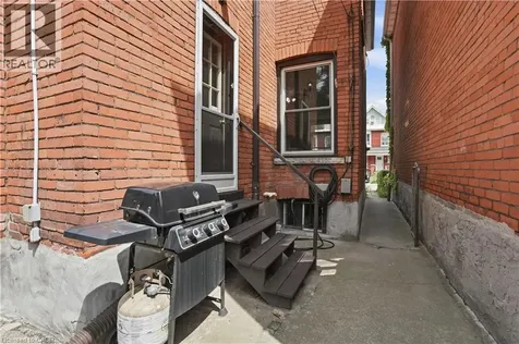 19 Huntley Street Hamilton ON L8L 5X8