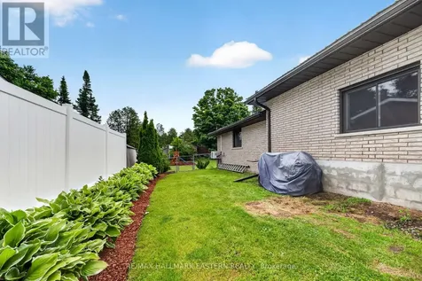 803 Derby Drive Selwyn ON K0L 1T0