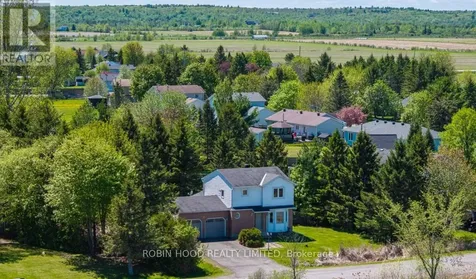 121 Porcupine Trail Ottawa ON K0A 1T0