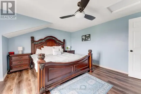 235 Red Clover Court Kitchener ON N2E 4J5