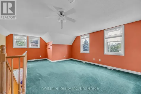 48 Sinclair Drive Tillsonburg ON N4G 5L8