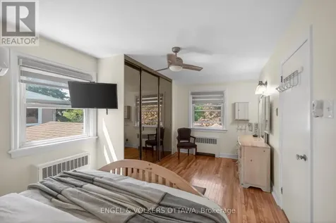 1396 Micmac Street Ottawa ON K1H 7N5