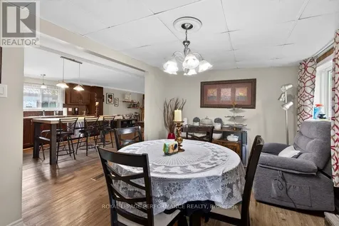 1039 Vista Barrett Private Ottawa ON K4P 1C8