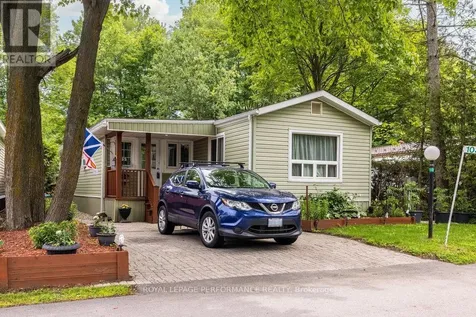 1039 Vista Barrett Private Ottawa ON K4P 1C8