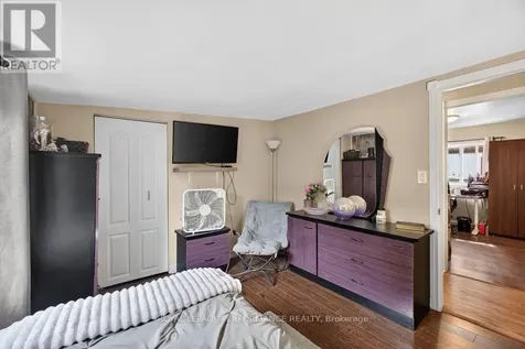 1039 Vista Barrett Private Ottawa ON K4P 1C8