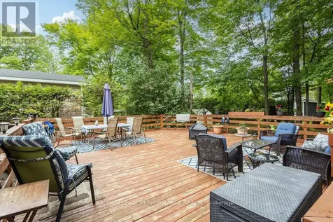 1039 Vista Barrett Private Ottawa ON K4P 1C8