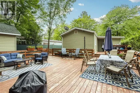1039 Vista Barrett Private Ottawa ON K4P 1C8