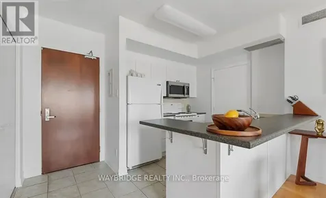200 Rideau Street Ottawa ON K1N 5Y1