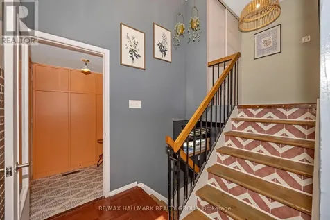 35 Benlea Drive Ottawa ON K2G 4A3