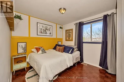 35 Benlea Drive Ottawa ON K2G 4A3