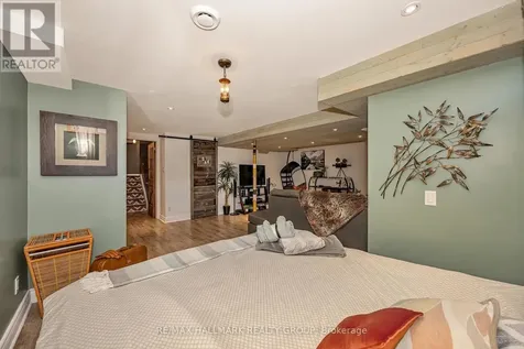 35 Benlea Drive Ottawa ON K2G 4A3