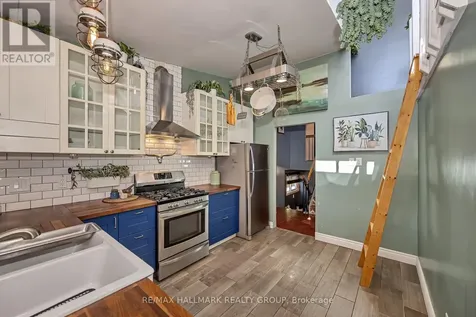 35 Benlea Drive Ottawa ON K2G 4A3