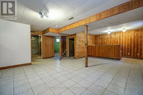 535 Dunbrack Street Ottawa ON K1K 1J4