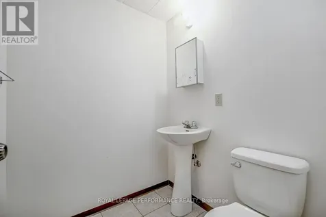 535 Dunbrack Street Ottawa ON K1K 1J4