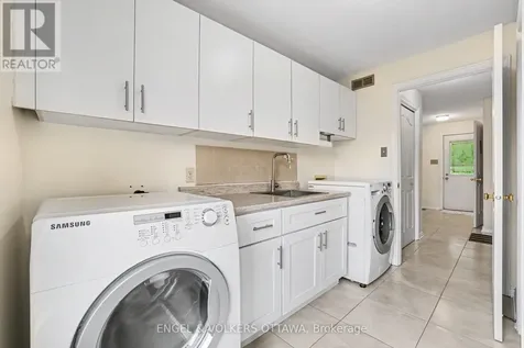 2025 Sixth Line Road North Ottawa ON K0A 1T0